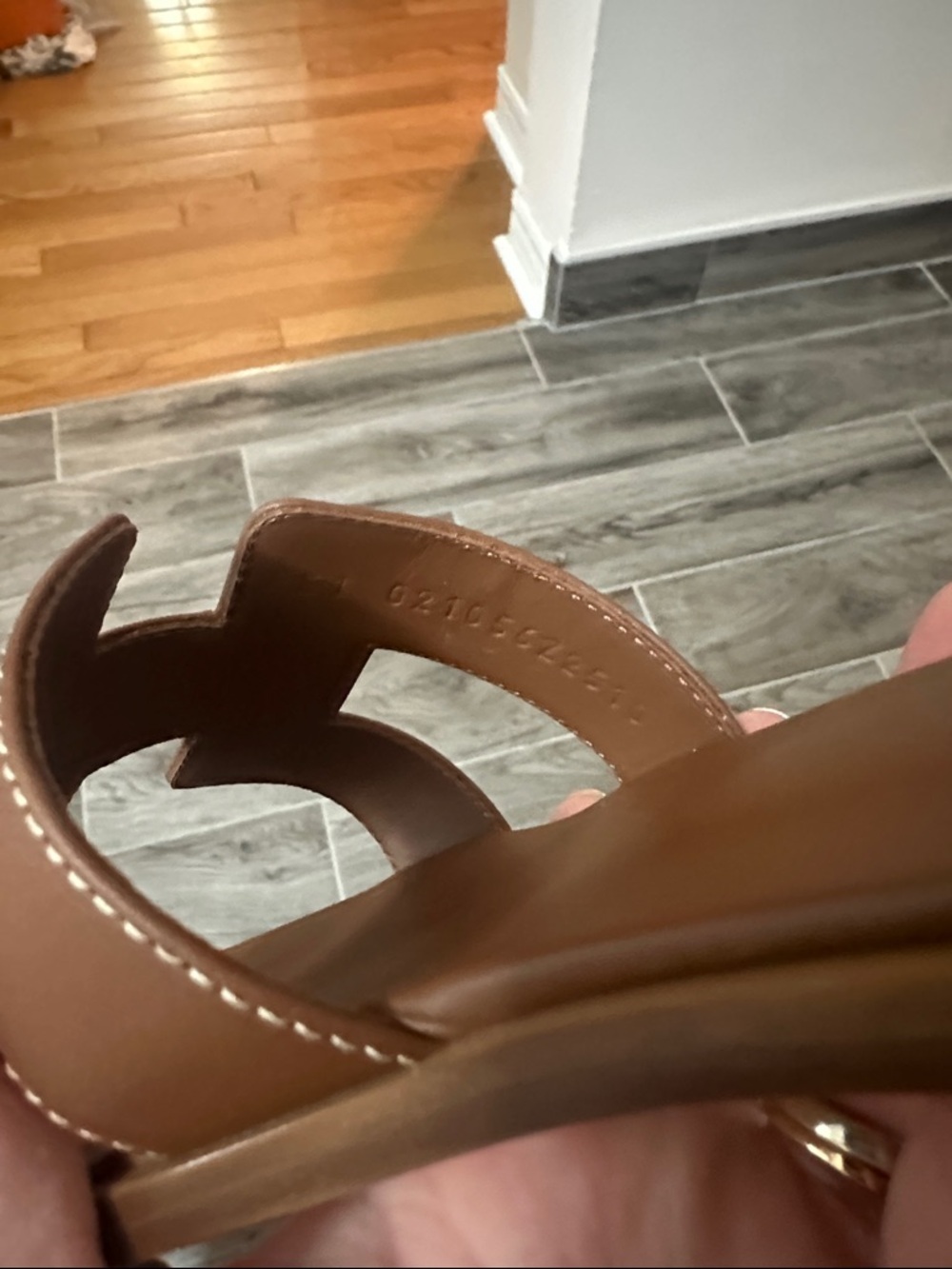 Hermès Oran Sandals – Brown Leather | Size 38 | Full Set | BNIB - Picture 9 of 12